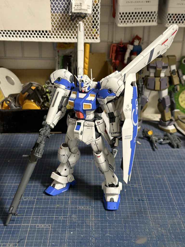 フロント左側(シュツルムブースター＆ロングライフル装備)。