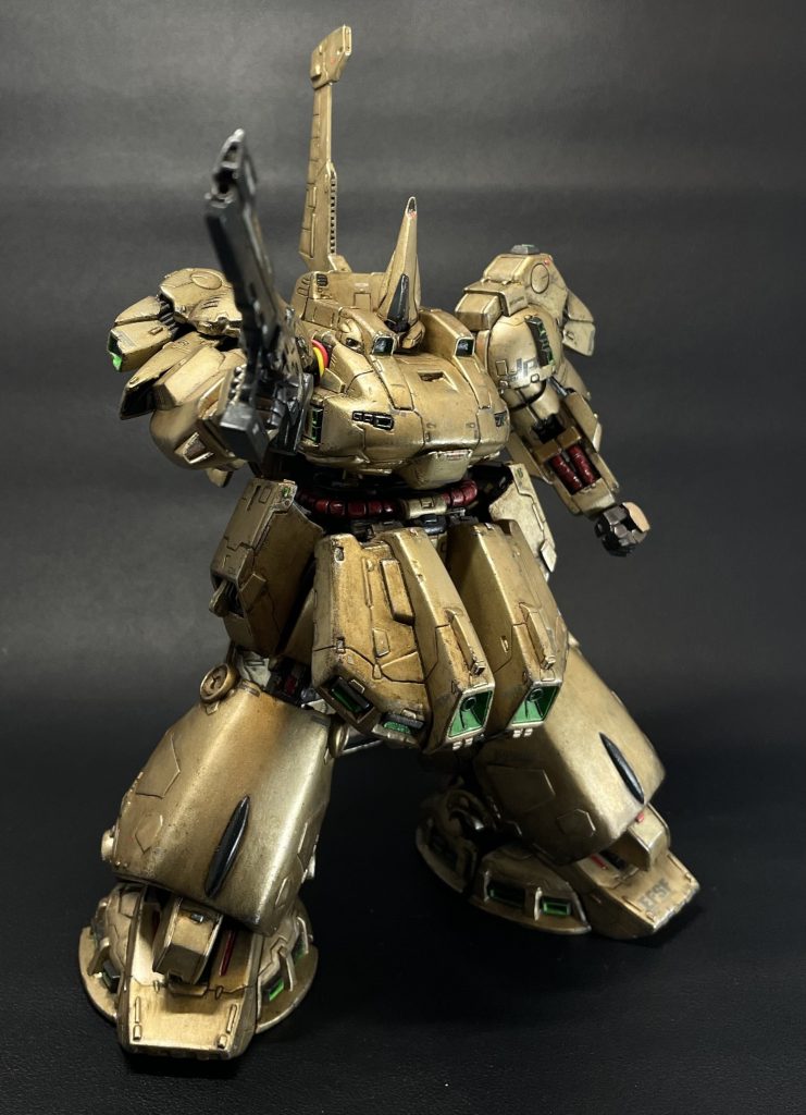 拳をパテで作ったり、胴体の接続部や足のコード類など、見て欲しいところは沢山ありますが、紹介しきれません。最後までありがとうございました✨