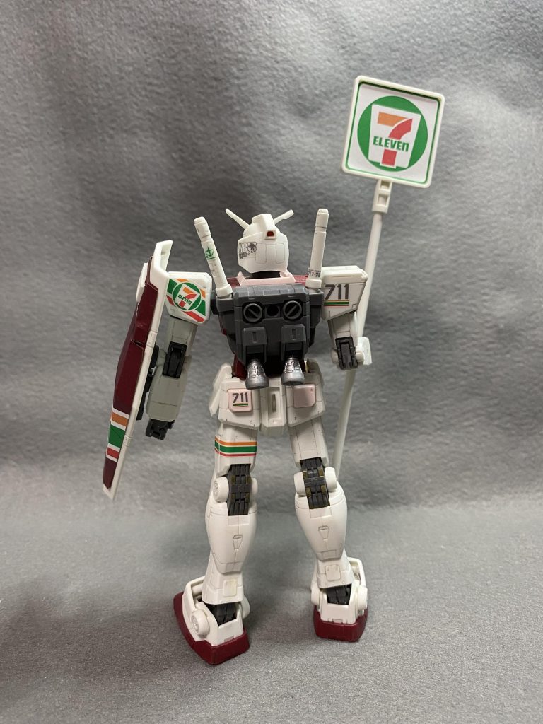 セブン-イレブン　ガンダム–4枚目/制作者：ichamun