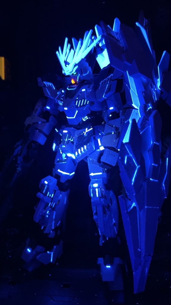 最後は部屋真っ暗にして光を楽しんで終わり 最後まで閲覧ありがとうございました〜⭐︎