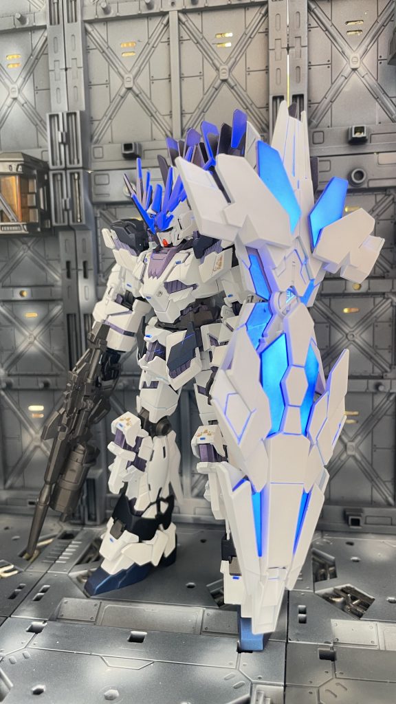 シールドもバッチリ光ってくれます