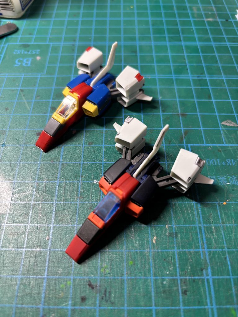 見えなくなりますが、コアファイターも色変。2Pカラーの様に…コアファイターは元のが可愛さがあって良い…