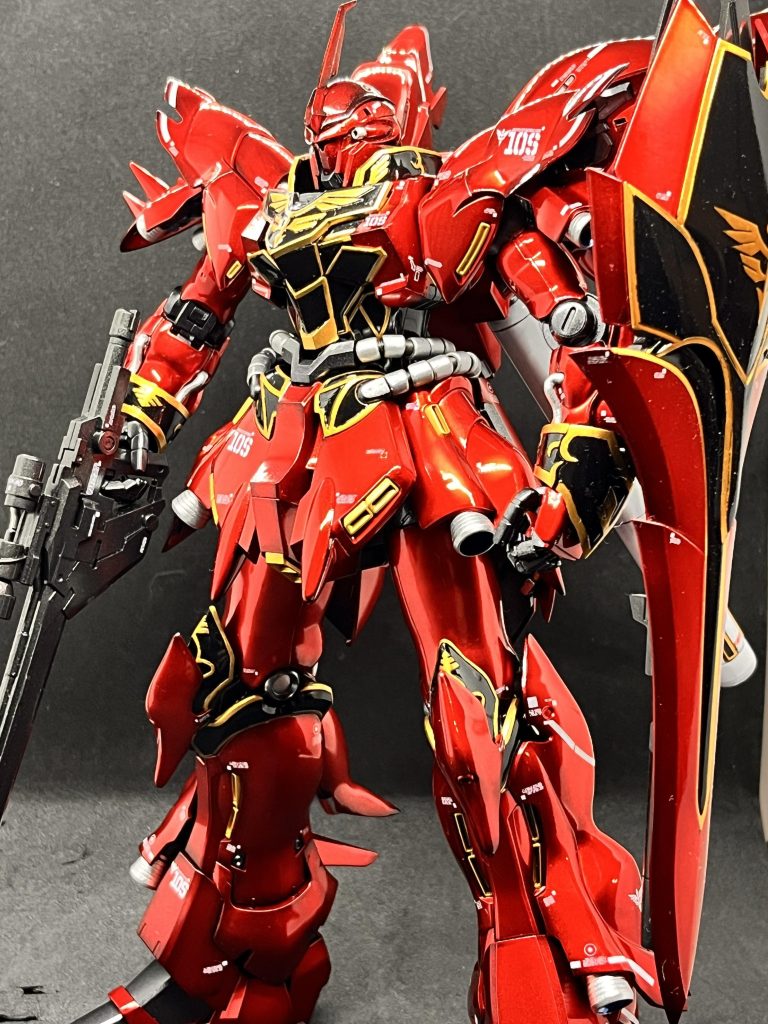 腰部のジョイントはよく捩じ切れるというのをネットで見てたのでヤスッてから差し込みました。それでもきつかったけどw