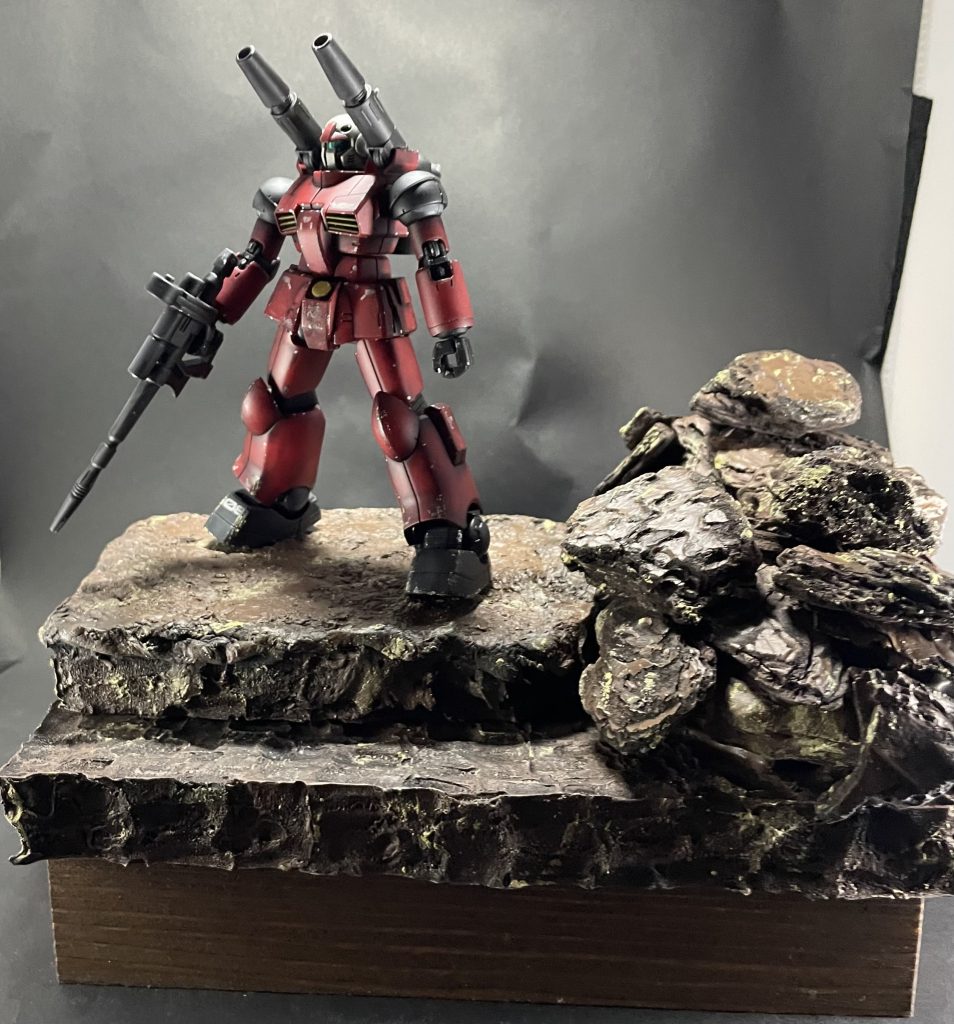 ジオラマは、塗料以外、百均のものを使用しています！