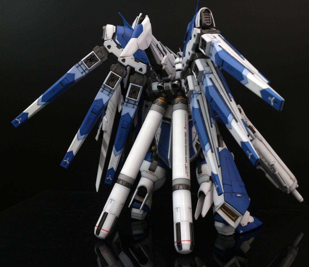 背面。塗分けをやりこむほどに輝くキットです。