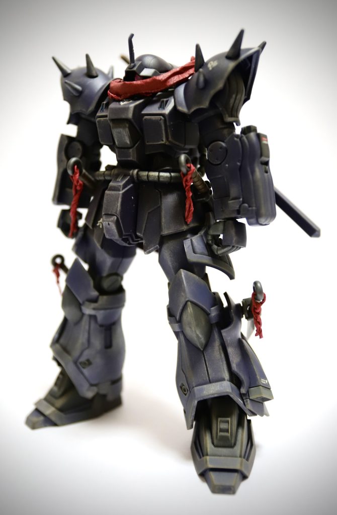 首巻は、ティッシュに薄めた接着剤と塗料を染み込ませて作りました。