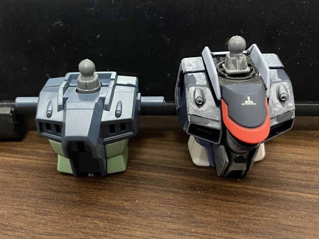 ここから制作過程さて、今回カオスガンダムミキシング改造のベースにHGCEフリーダムを使ったとする最大の理由は「胸部形状の類似性」胸部バルカンや襟などの形状が近いので本編の裏設定としてセカンドシリーズの中で最もフリーダム要素を残した機体がカオスだったということで