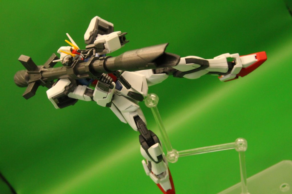 今回はEGストライク+オプション武装でした。まだソードやランチャーが控えているものの、EGとの相性は抜群です!換装形態も近日中に投稿する予定…なのでよろしければぜひご覧ください♪拙い作品を最後までご覧くださり、ありがとうございましたm(__)m