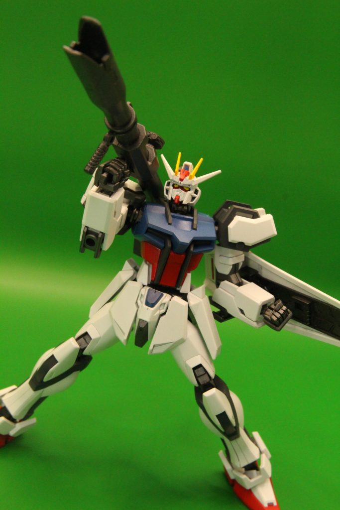 この存在感、換装パーツだけでなくこんな武装にも力を入れてくれたバンダイに感謝です。