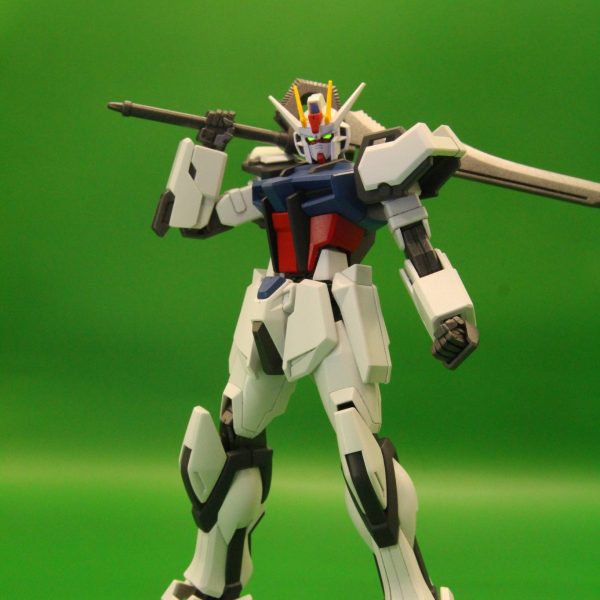 EG ストライクガンダム