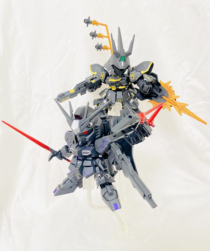 黒い機体はそれだけでカッコいいので、すごく満足です。BB戦士νガンダムもサザビーも造形が良く、カッコ可愛い良いキットでした✨