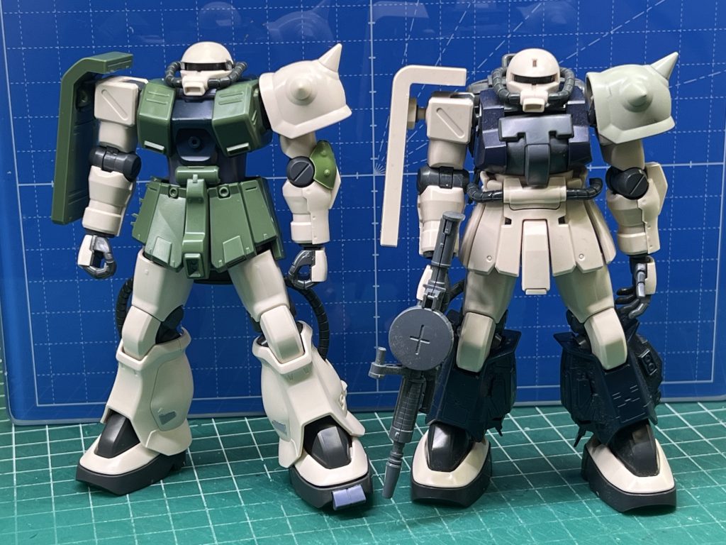 見ての通り、ボディと盾以外はF2ザクとのニコイチ