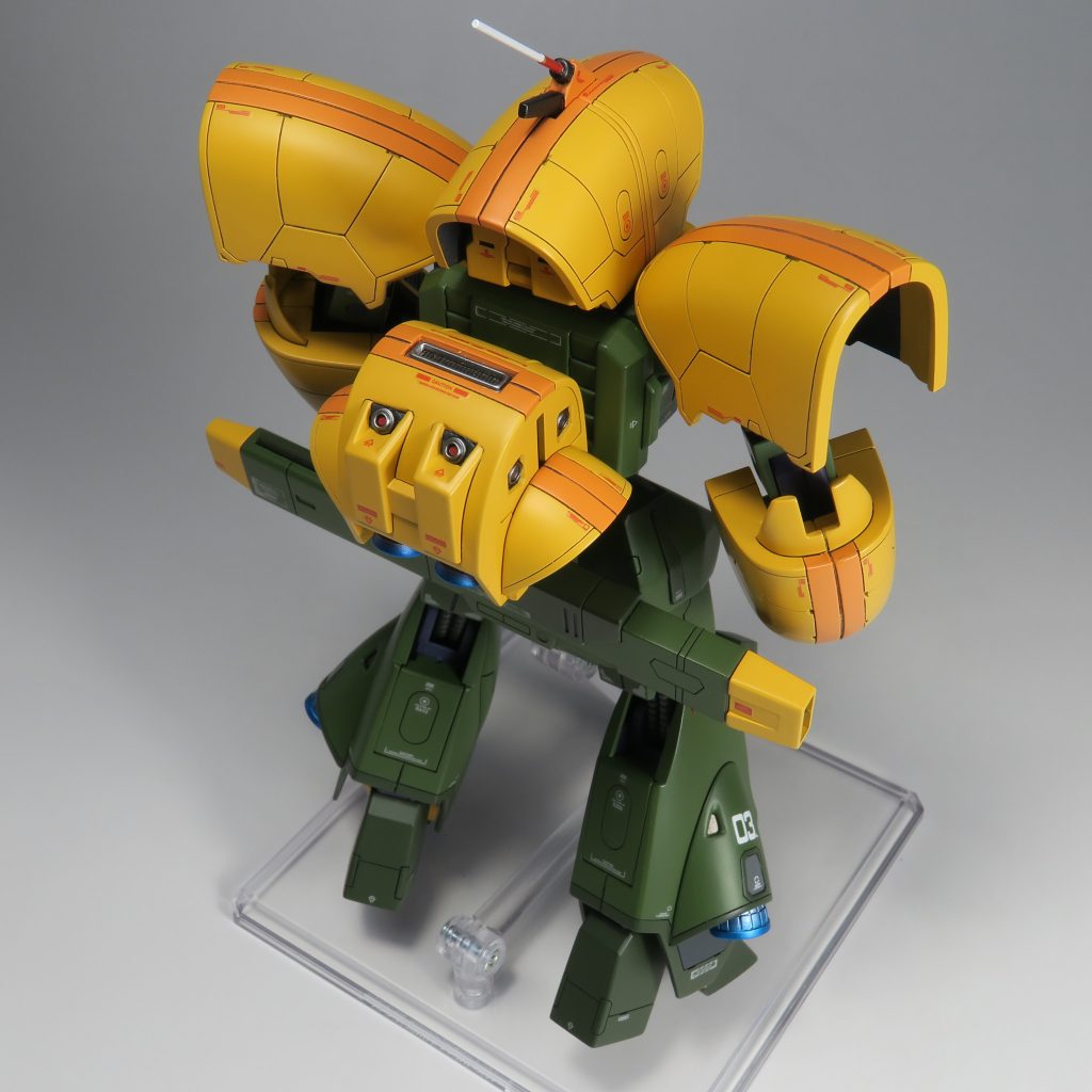 頭部アンテナは真鍮パイプで作成⚒️