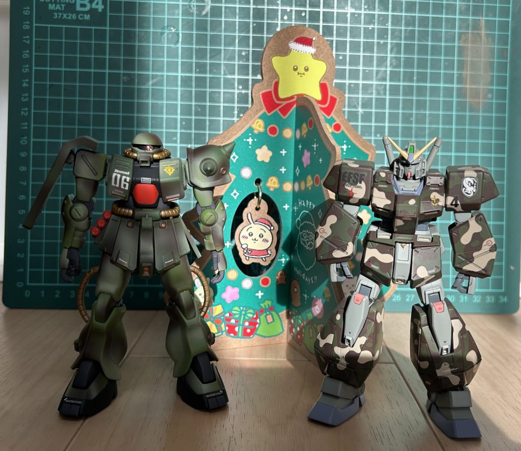 以前作ったアレックスと。ファッション迷彩vsリアル迷彩です笑