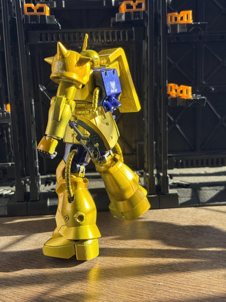 背中で輝る・・・もとい！語る(｀･ω･´)ｷﾘｯ