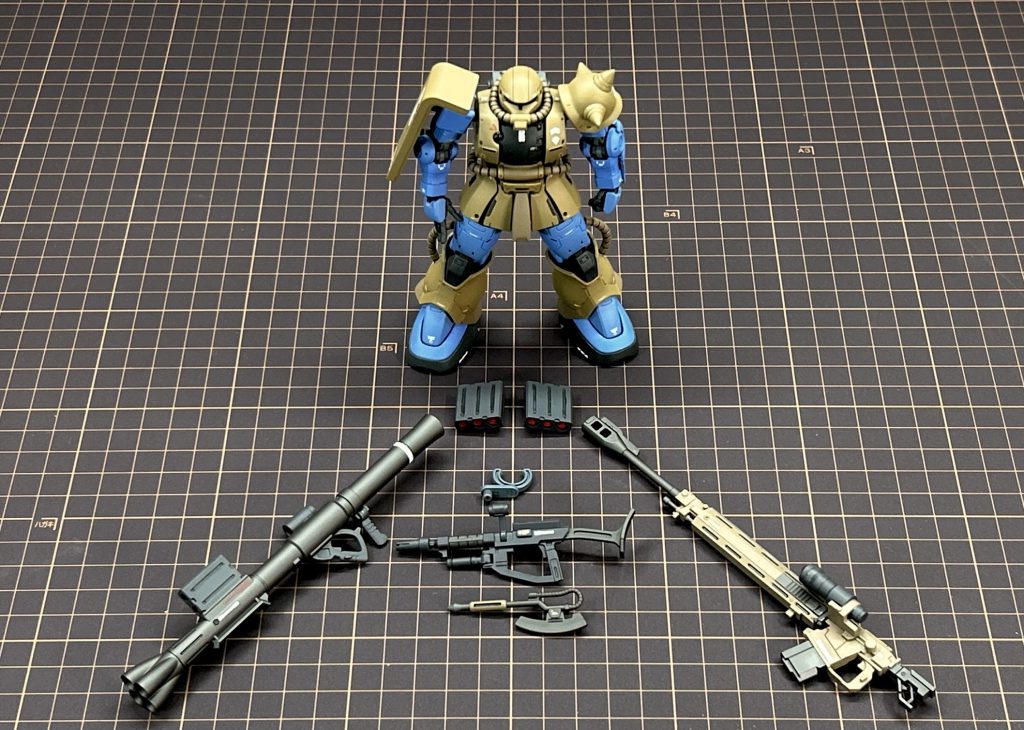 ロードディスプレイ風です。フル装備状態前提の武器なので隠れて見えにくい部分は時短のために端折って製作しています。