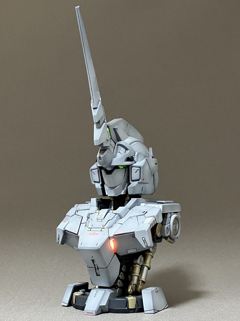 メカニカルバスト ユニコーンガンダム ユニコーンモード–2枚目/制作者：monmo