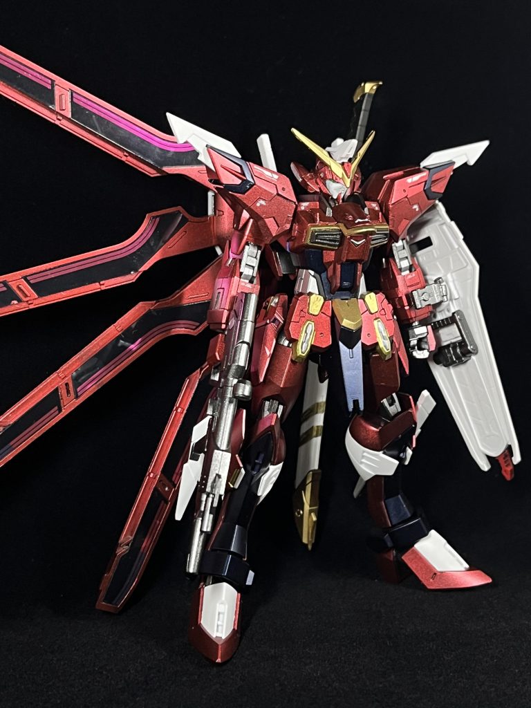 安定のプライマリーメタリックレッド塗装。とてもカッコよく仕上がるのでこのカラーリングばかりしてしまいます。