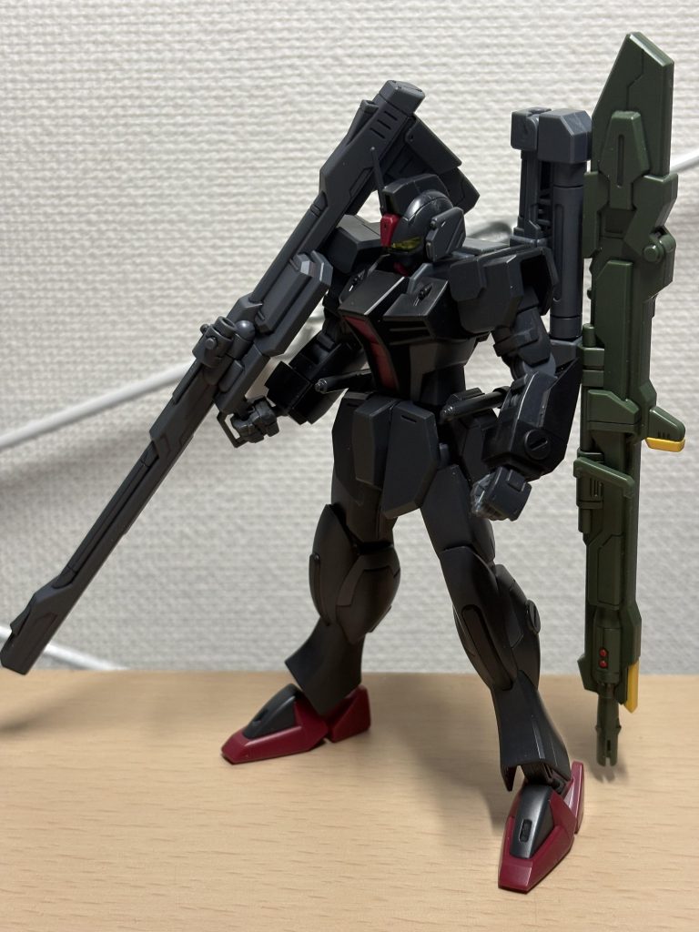 してません!最初の写真はうまいこと挟んでるだけです。