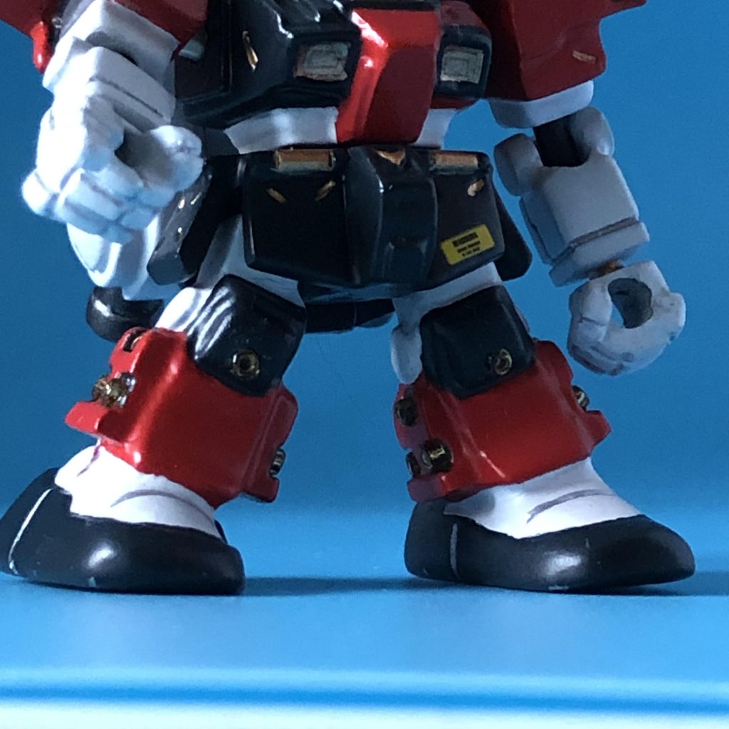 脚部はプラ版を貼り付けて、前の3種に比べて一番太くなりました。