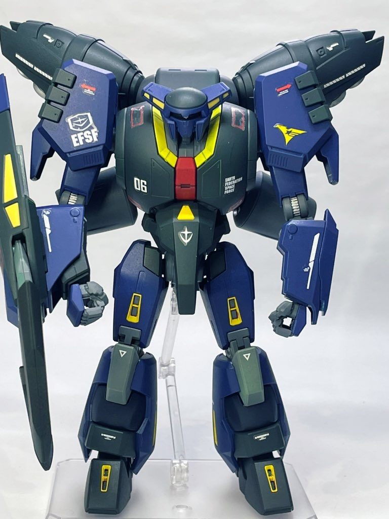 本当こんな独特なフォルムをよくもまあこんな見事に立体化できたなとキットの完成度にときめいてます。