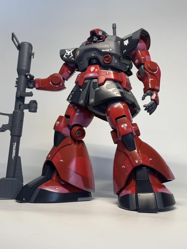 デカールは市販品とゲルググ、ザクⅡを使用しました🔥