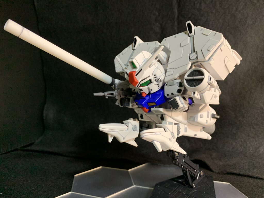 ステイメンとオーキスがドッキングしてデンドロビウム、ギブバース!普通にガンプラが買えた時代にケロロ軍曹のプラモデルをガンダムの代わりに乗せて楽しんでいたのを思い出します。