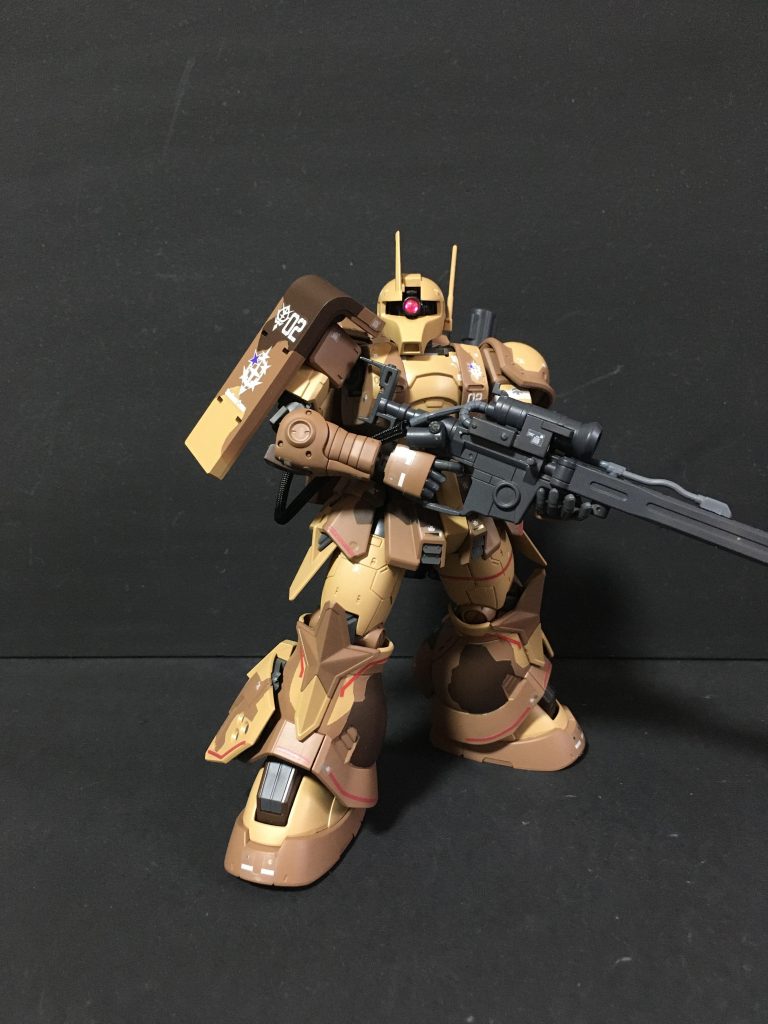 サザンクロス隊の特徴である迷彩柄は迷彩マスキング法で塗装しています。