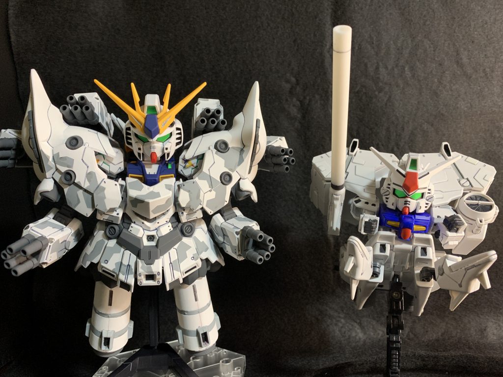 BB戦士デンドロビウムとのサイズ比較です。実物の博多ニューガンダムも伊達じゃなかった!最後まで見ていただきありがとうございました。