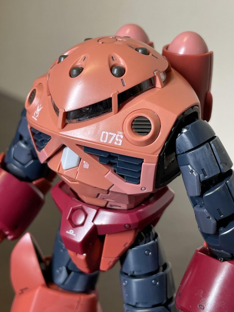 リアリスティックデカールも余白をカットすれば、それなりにカッコよく見えますね。（面倒だけど、、）