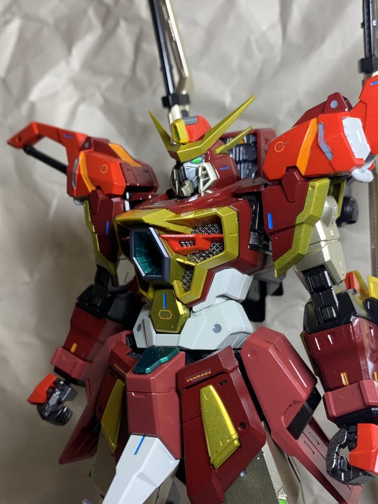 次のフルメカニクスはカオス、ガイア、アビスを出して欲しいです。特にガイアが好きなので、いつかは出して欲しいです。もっと部分塗装したいし墨入れもしてないので、気が向いたらやろうと思います。