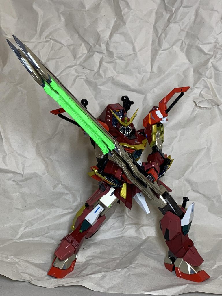 合体!肩が結構引き出せるから両手持ちもできます。