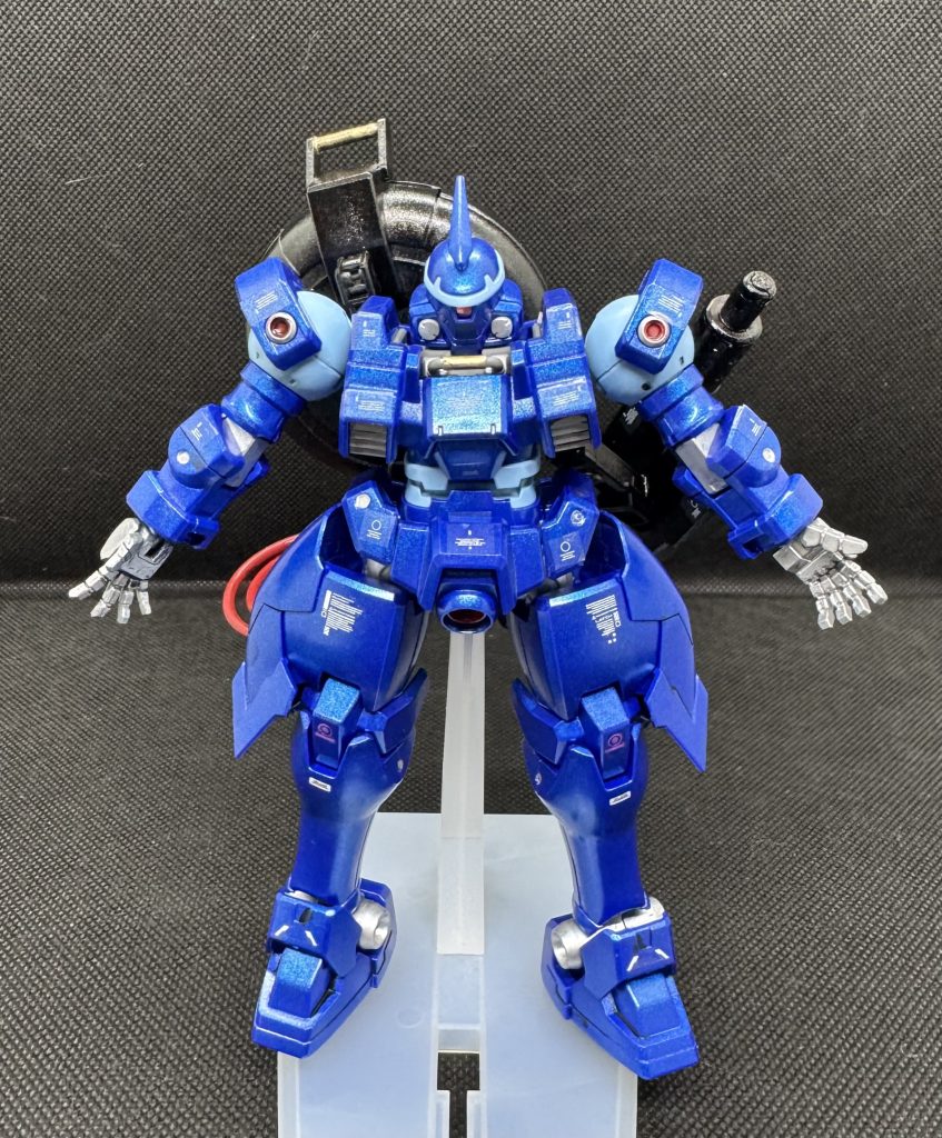 先だって塗ったくった「ヤクト・ドーガ」のブルメタを再利用。