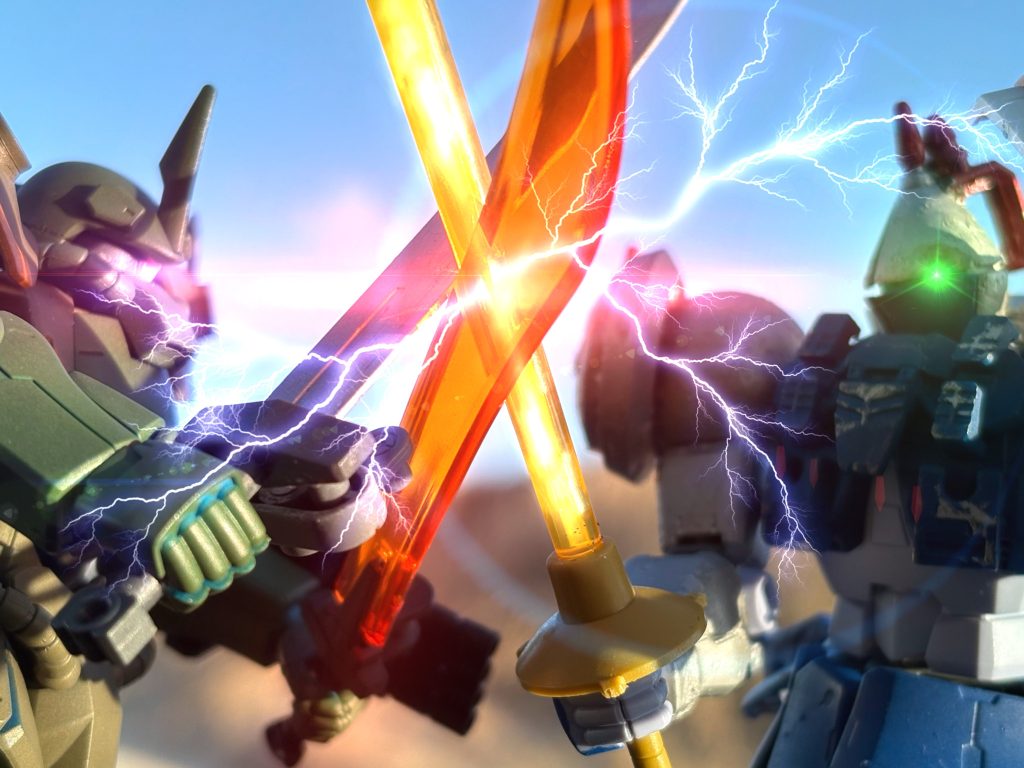 「これ以上はやらせない!」遅れてグフ・ジャールも駆けつけグフ・カスタムに加勢する。二振りのヒートサーベルが大出力のビーム刃と斬り結ぶ。