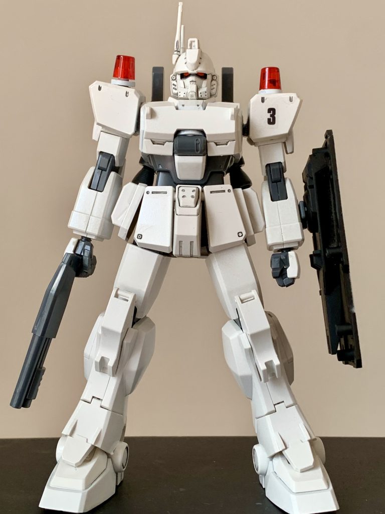 警察用ガンダム（覆面）–3枚目/制作者：ねぼすけ