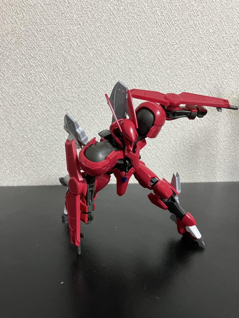 お馴染みの発進ポーズはあんまりとれません。