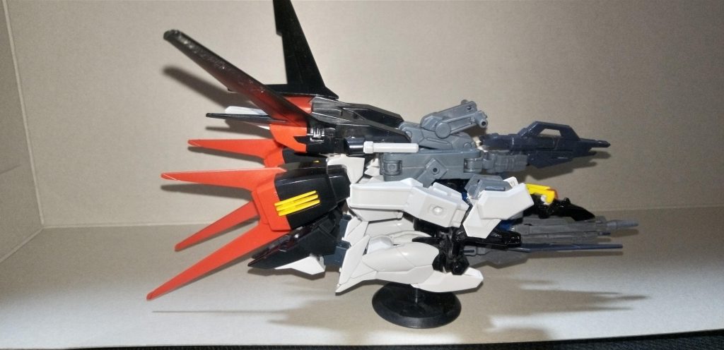 エールストライカーパック装着。