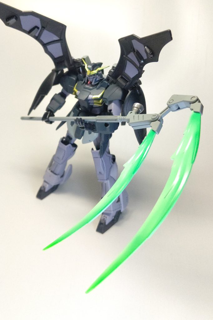 ビーム刃は、ホワイト→クリアグリーンでグラデーションをかけ、発光している感じにしました。