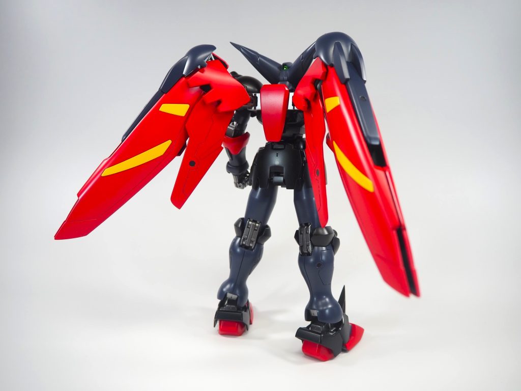 ウイングシールドはアタックモード時はMGのものを使用