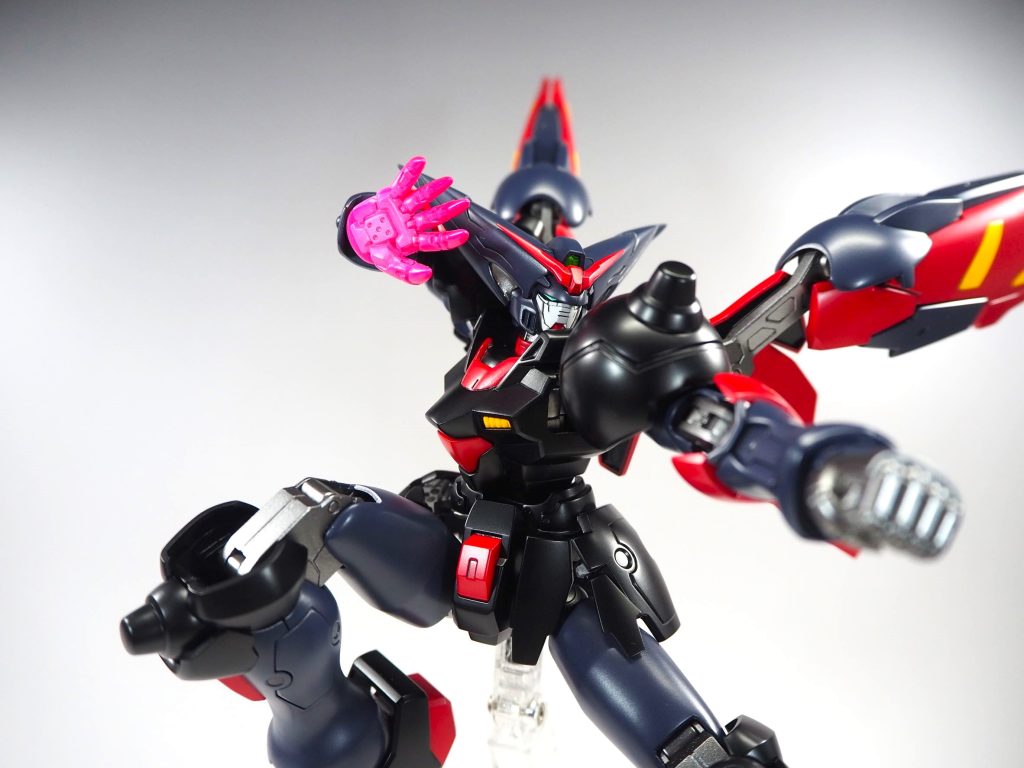 ハンドパーツはダークネスフィンガー2種はキット付属のもの他はすべて1から3Dプリンターでデータから自作し製作