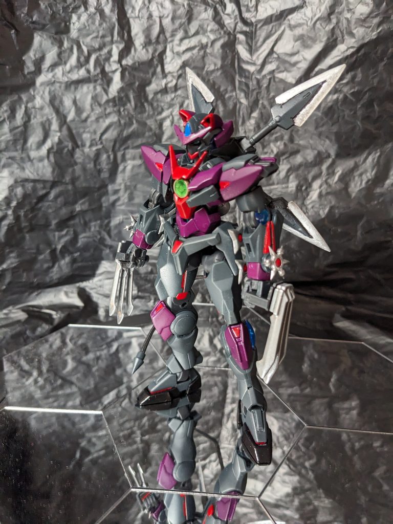 モチーフは日本のくノ一のようだが、参考にした資料が「忍者」ではなく「NINNJYA」的なものだったので微妙に忍んでない。