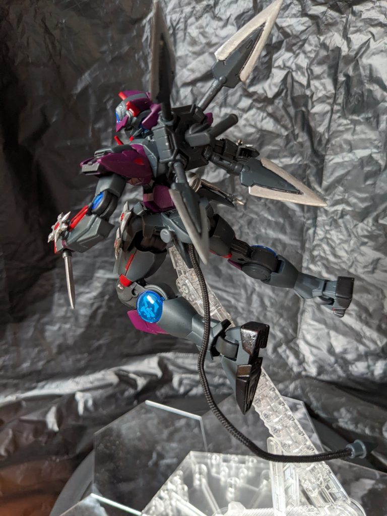 機体自体も元からバランスの良い機体であるため、格闘用としても十分に通用するものであったが、シア自身が作った後で「なんか地味じゃない?」と言って没になった。プリマの彼女の感性からちょっとずれていたらしい。そんなこんなでお蔵入りしたはずなのだが、不思議なことにこの機体の目撃情報がある。