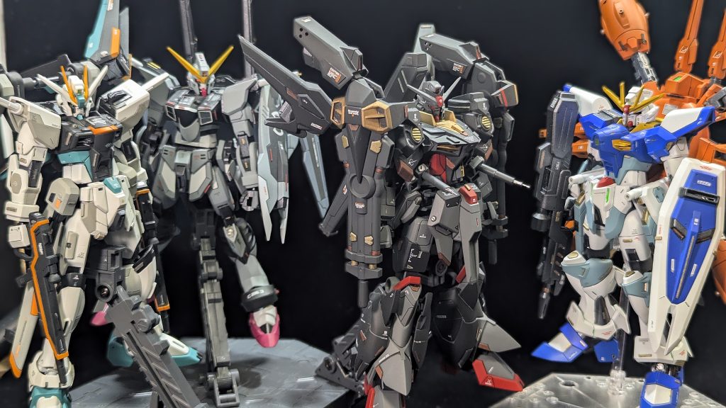 最後に、４機のZGMFシリーズの集合写真。できるだけテイストを合わせながら制作した半年間でした。この４機はもっと別ポージングを施し、インスタでの撮影練習媒体にしていこうかと思います。次の作品をお楽しみに！To-Be-A-Factoryのtb（ティービー）でした！