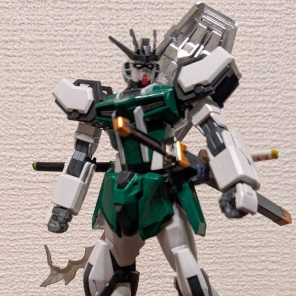 ストライクガンダム（白玉楼剣術指南役兼庭師専用機）