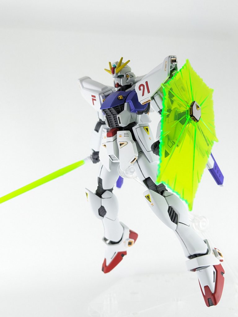 いい。本当にいいキットなんだけど、もうこの塗り分けはしたくない…。いや、次はもう少しうまくできるかな。塗装スキルがもう少し上がった頃にまた会おう。そうしよう。アディオス!