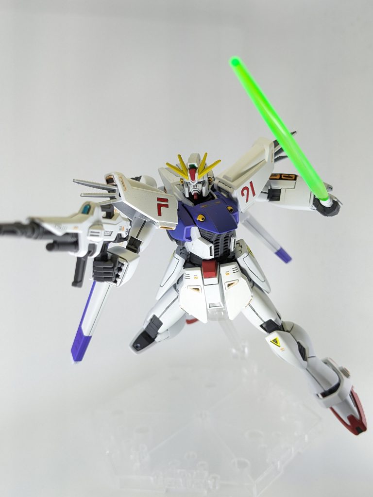 鉄仮面パイセンも震え上がる最大稼働状態。この顔、なんかイカツくて良いですよね。