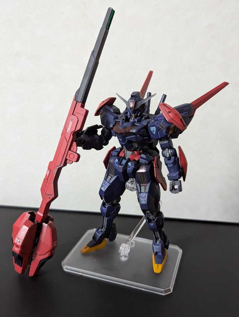 雪国青空塗装組のため途中で製作中止してましたがどうしても続きを作りたくなったので塗装ブースを購入して作り上げました。結局、換気のため寒さと温度との闘いになり大分かかってしまいました。その間、パーツの保管が雑だったためそこそこ塗膜が剥がれてしまったので色々汚して誤魔化し。