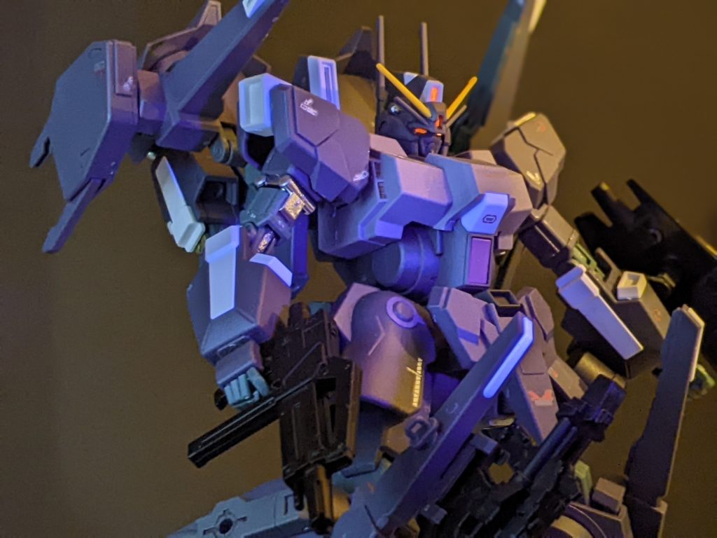 相変わらず目は蛍光。ジム系電飾したんですけど、写真だと良さが分かりづらいので上げようか悩むところ。