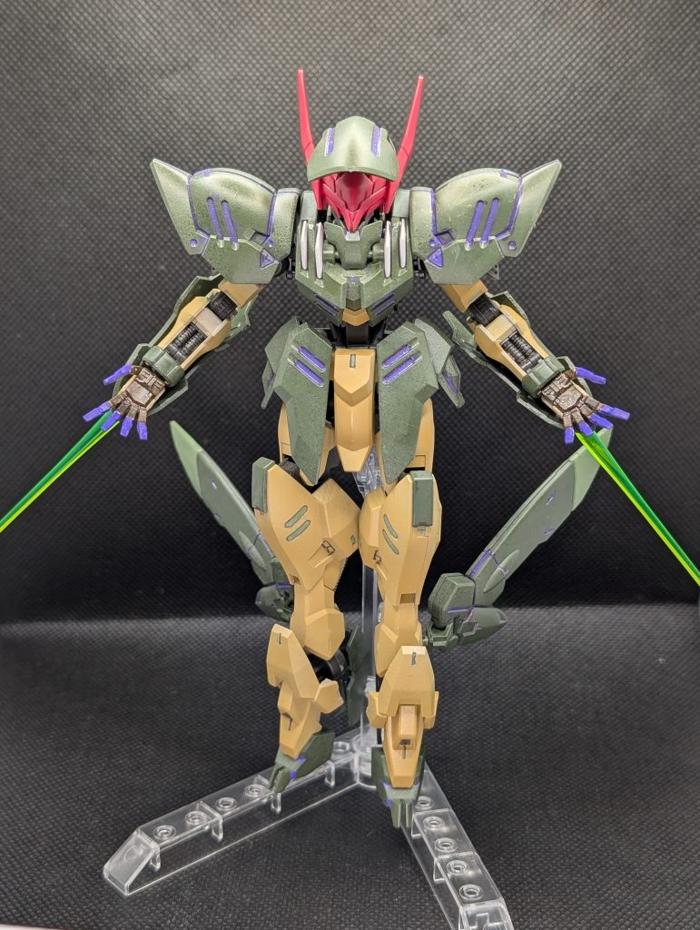 出会ったら最後、みたいなポーズ