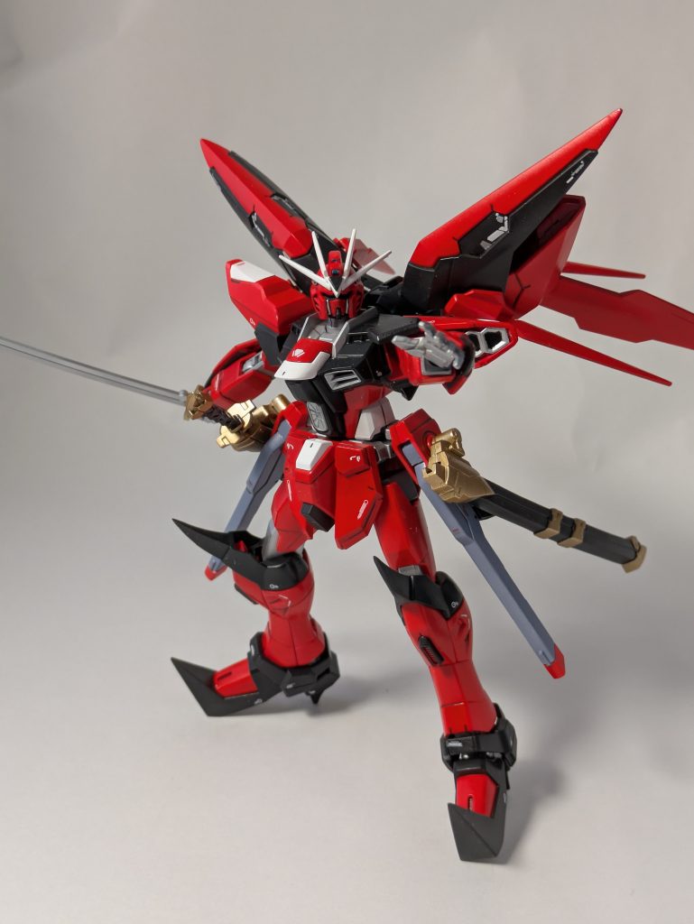 劇場版SEEDでマイティストライクフリーダムが日本刀を装備しているのを見て、“刀で無双するストライクフリーダム”というのを思いつき制作しました。